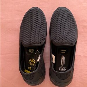 Athletic Works Women’s Black Comfort Slip-Ons